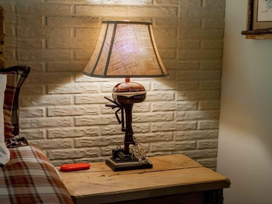 יוריקה ספרינגס Stonegate Lodge Bed, Wifi, 50In Roku Tv, Salt Water Pool Room #109 מראה חיצוני תמונה